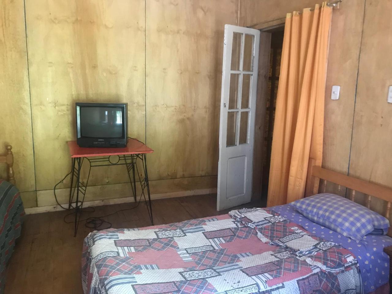 קסטרו Hospedaje Vista Al Mar 39 מראה חיצוני תמונה